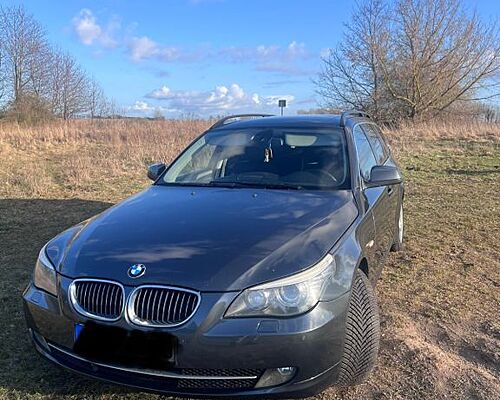 BMW 525i touring E61 AHK SoftClose