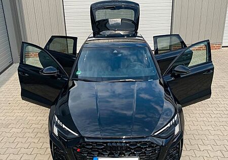 Audi RS3 Sportback | Pano Matrix MMI ACC RS-AGA Black