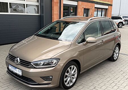 VW Golf Sportsvan Volkswagen Golf VII Sportsvan Highline*XENON*NAVI*AHK*TEMPO