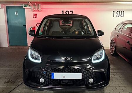 Smart ForFour 60kW EQ - SHZ|JBL|22kW|RFK|Faltdach