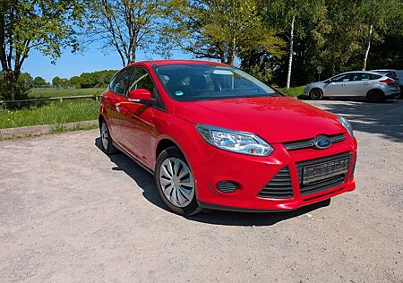 Ford Focus 1,6 Ti-VCT 77kW Ambiente Ambiente