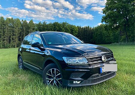 VW Tiguan Volkswagen 2.0 TDI SCR Comfortline Comfortline
