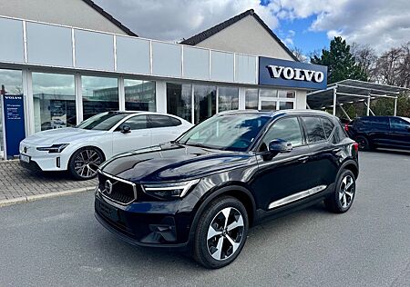 Volvo XC 40 XC40 B3 Automatik + Alle Pakete