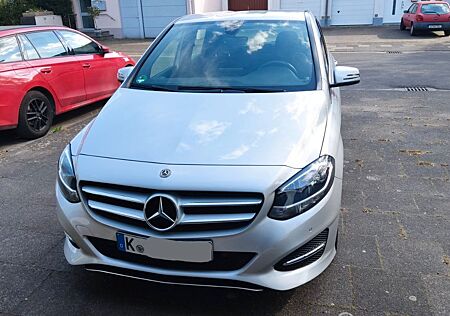 Mercedes-Benz B 180 d PEAK Edition PEAK Edition