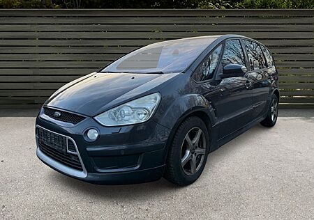 Ford S-Max Titanium S