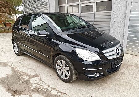 Mercedes-Benz B 200 CDI - TÜV Neu, Anhängerkupplung