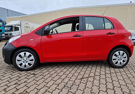 Toyota Yaris 1,33-l-Dual-VVT-i Cool