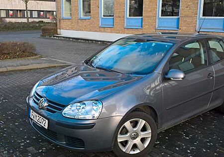 VW Golf Volkswagen 1.9 TDI 66 kW Trendline Trendline