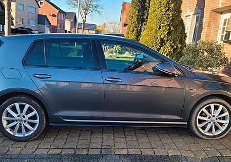 VW Golf Volkswagen 2.0 TDI R-Line Außenpaket 150 KM