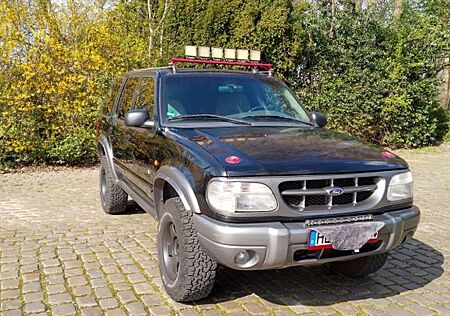 Ford Explorer 4.0 V6 Schiebedach -