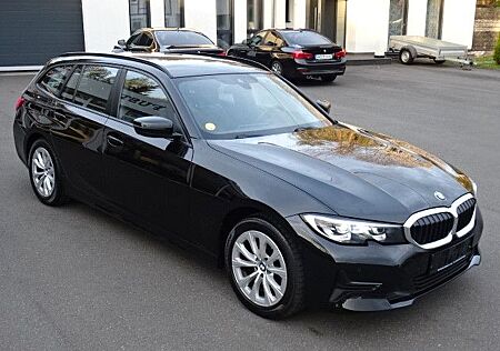BMW 318d Touring,LEDER,NAVI,LED,AUTOM,KAMERA,1HAND