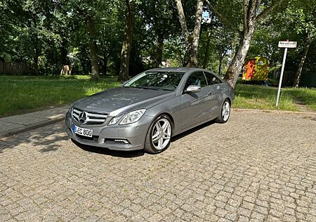 Mercedes-Benz E 350 CGI Coupé AMG-Line BlueEFFICIENCY ELEGANCE