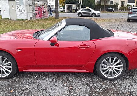 Fiat 124 Spider 1.4 MultiAir Turbo Lusso Lusso