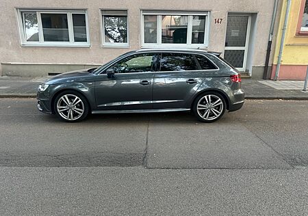 Audi A3 2.0 TDI S tronic Ambiente Sportback Ambiente