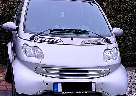 Smart ForTwo coupé Automatik, Klima, Pano.