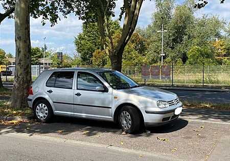 VW Golf Volkswagen IV 1.6 Automatik LPG | Gepflegt | TÜV