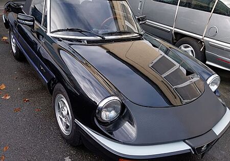 Alfa Romeo Spider 2.0