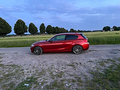 BMW 120i  F21 Automatik Top Zustand