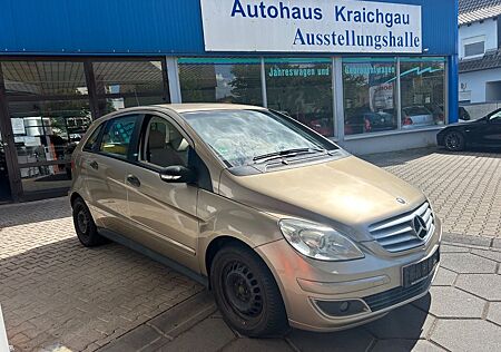 Mercedes-Benz B 170 Automatik Klimaanlage SHZ Ölwechsel Neu
