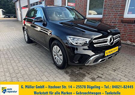 Mercedes-Benz GLC 220 d 4Matic 1.-HAND ACC AHK LED SHZ
