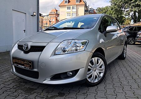 Toyota Auris Sol