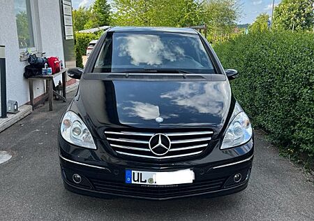 Mercedes-Benz B 200 CDI -