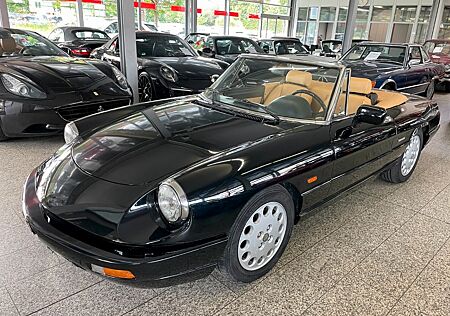 Alfa Romeo Spider 2.0 - Servo - 2. Hd. -Toporig.- H-Kz.