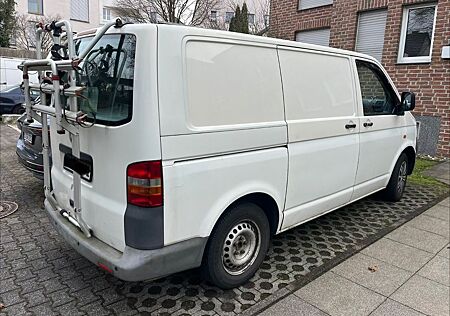 VW T5 Transporter Volkswagen Camper Van Bulli autark