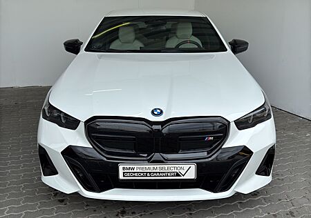 BMW i5 M60 xDrive Lim. LiveCock.AHK.LED.ParkAss.SHZ