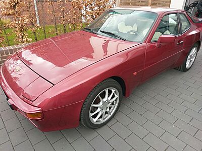 Porsche 944 2.7L Targa
