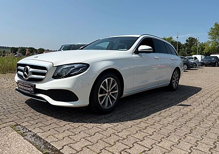 Mercedes-Benz E 220 E 220d T-Modell | Kamera | Totwinkel. | Sitzheiz