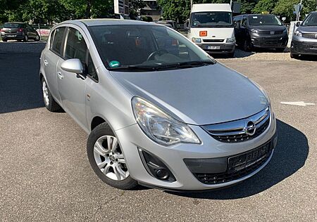 Opel Corsa D Satellite
