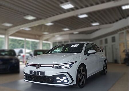 VW Golf Volkswagen VIII GTI DSG; NAV KAM DAB LAN ACC NSW 18"