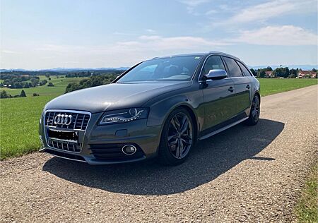 Audi S4 3.0 TFSI quattro Avant -