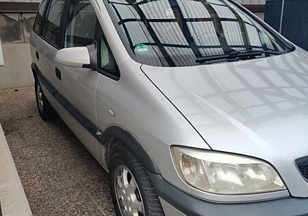 Opel Zafira 1.8 Elegance Klima Schiebedach Anhängerk.