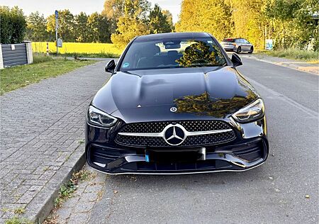 Mercedes-Benz C 180 AMG Line Top Ausstattung