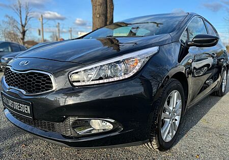 Kia Cee'd / Ceed