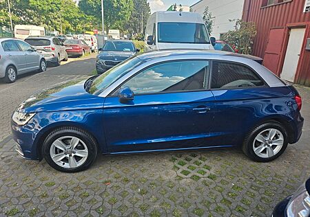 Audi A1 ultra sport 95PS*Scheckh.*Tüv*GJR*Shz*Nav*Xen