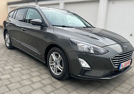 Ford Focus Turnier 1.5 EcoBlue Cool & Connect