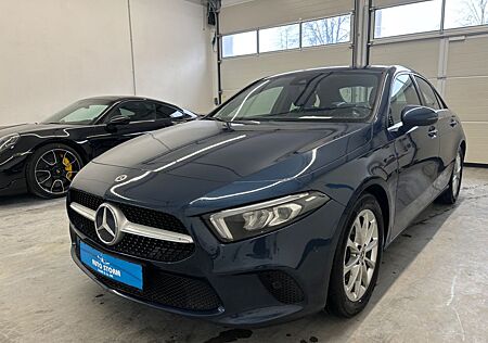 Mercedes-Benz A 180 d Style Limousine*LED*FLA*SpurH*R-KAM*1-HA