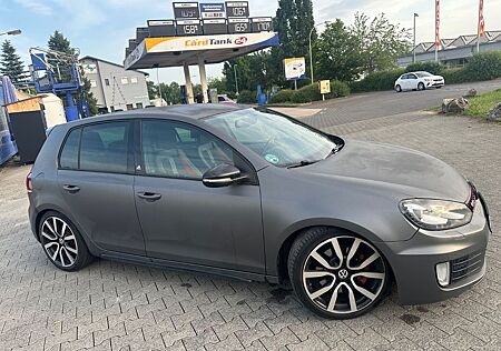VW Golf Volkswagen 2.0 TSI DSG GTI adidas GTI Limitiert