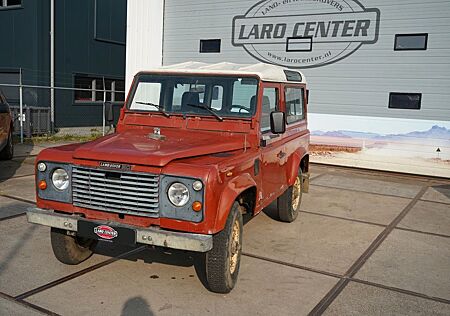 Land Rover Defender 90