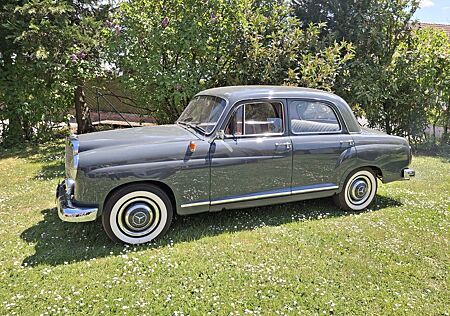 Mercedes-Benz 190