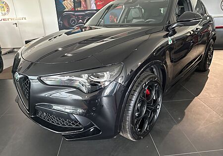 Alfa Romeo Stelvio Quadrifoglio* Pano*Assistenz*21"