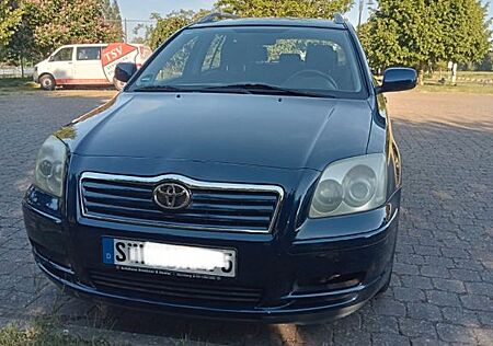 Toyota Avensis Combi 2.0 D-4D