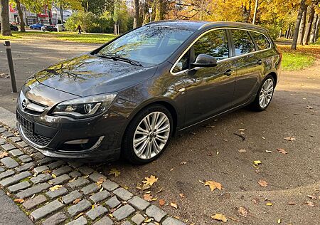 Opel Astra J Sports Tourer Exklusiv OPC 2 Hand