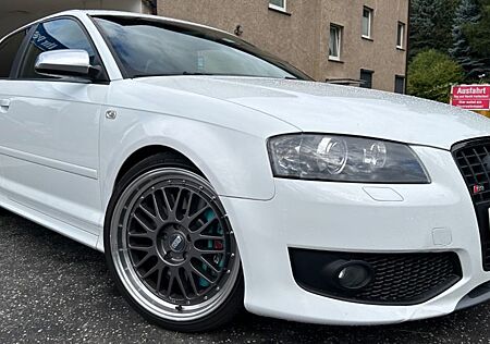 Audi S3 2.0 TFSI - QUATTRO