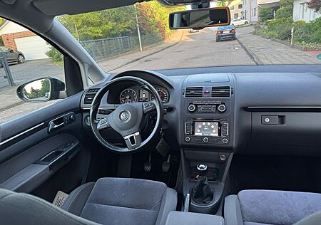 VW Touran Volkswagen 1.4 TSI Highline