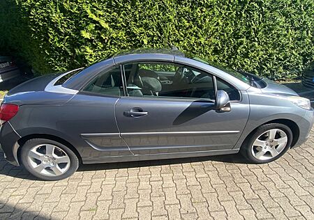 Peugeot 207 CC