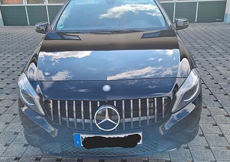 Mercedes-Benz A 180 BlueEFFICIENCY Urban Urban